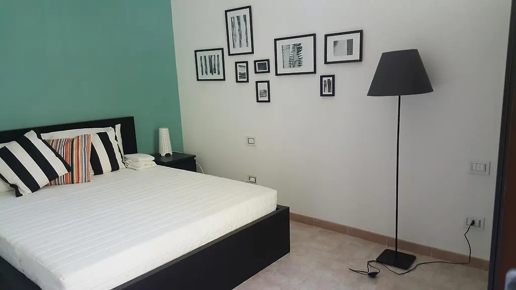 New cozy apartment in Vernazza 0*,